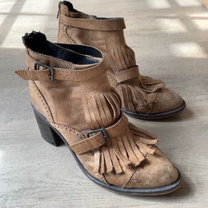 Leather Freebird by Steven Heeled Booties